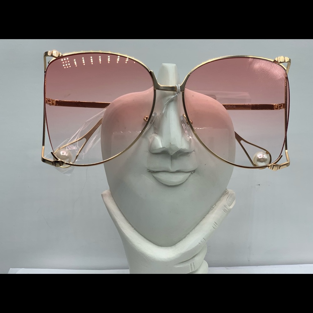 Suga Moma Shades